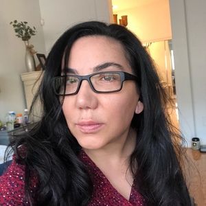 Meet your Posher, Rebecca